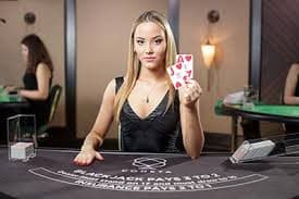 Live-dealer blackjack table interface on totojitu.com app
